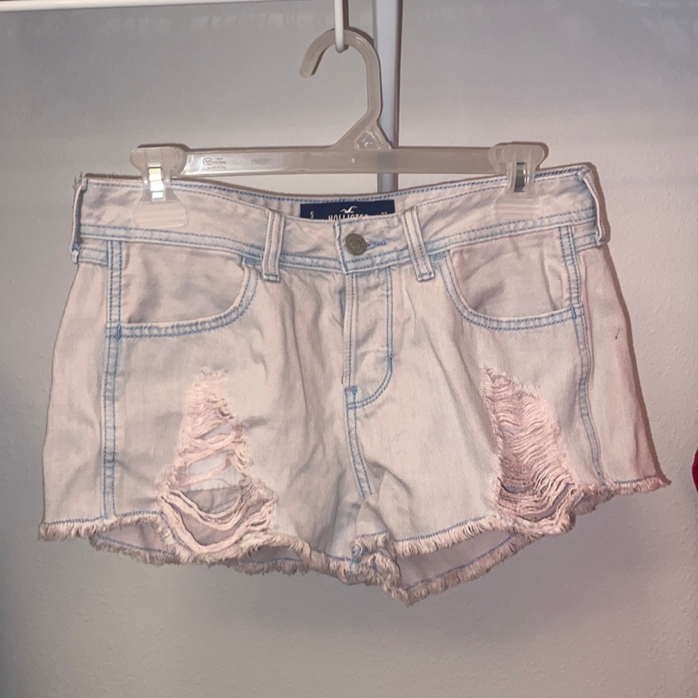 Hollister ripped low-rise boyfriend jean shorts size 5